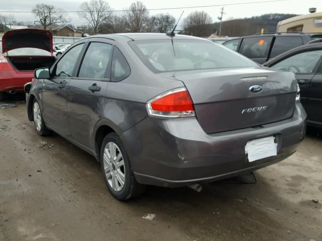 1FAHP3EN1AW164883 - 2010 FORD FOCUS S GRAY photo 3