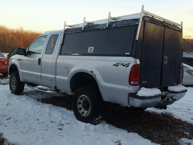 1FTSX31L93EB24287 - 2003 FORD F350 SRW S SILVER photo 3