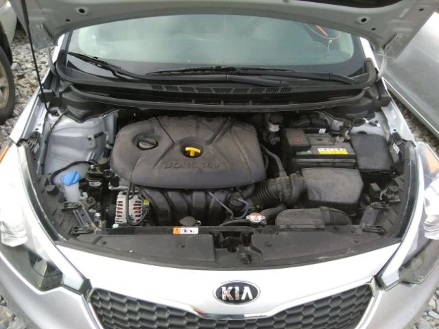 KNAFK4A68G5524277 - 2016 KIA FORTE LX SILVER photo 7