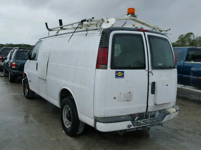 1GCHG35R211154860 - 2001 CHEVROLET EXPRESS G3 WHITE photo 3