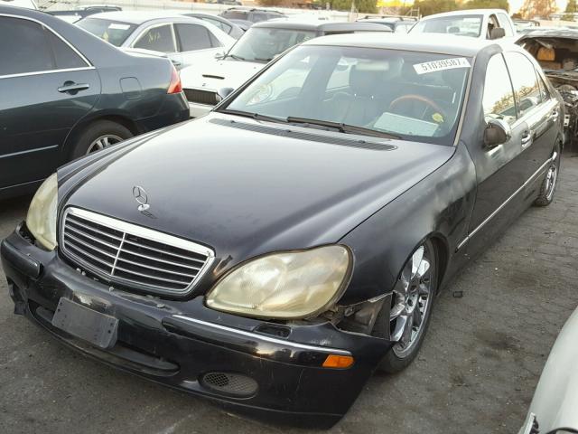 WDBNG75J82A245281 - 2002 MERCEDES-BENZ S 500 BLACK photo 2