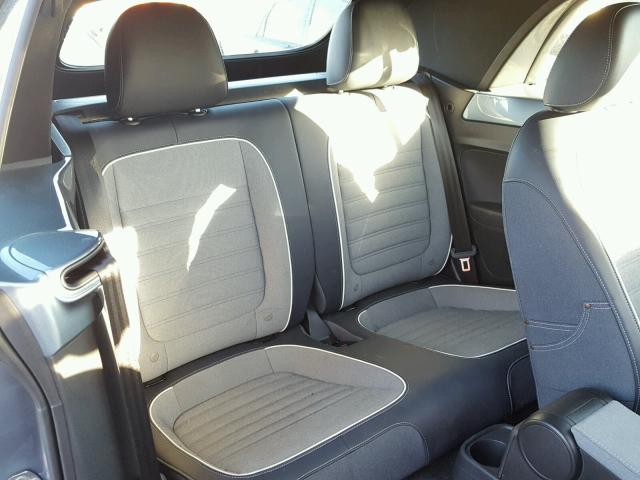 3VW517AT5GM814055 - 2016 VOLKSWAGEN BEETLE S/S 蓝色 照片 6