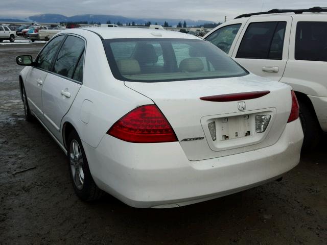 1HGCM56757A020219 - 2007 HONDA ACCORD EX WHITE photo 3