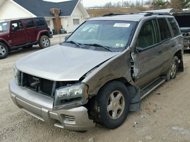 1GNDT13S232355649 - 2003 CHEVROLET TRAILBLAZE GRAY photo 2