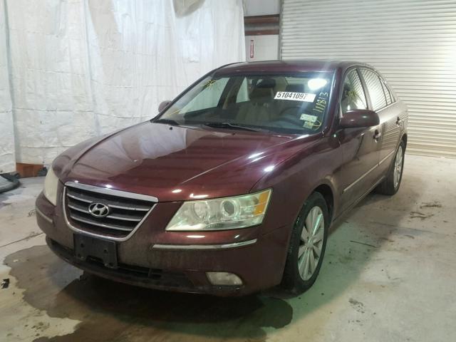 5NPEU46F49H496501 - 2009 HYUNDAI SONATA SE MAROON photo 2