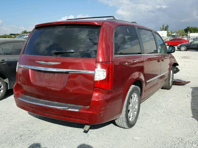 2C4RC1BG9ER131942 - 2014 CHRYSLER TOWN & COU RED photo 4