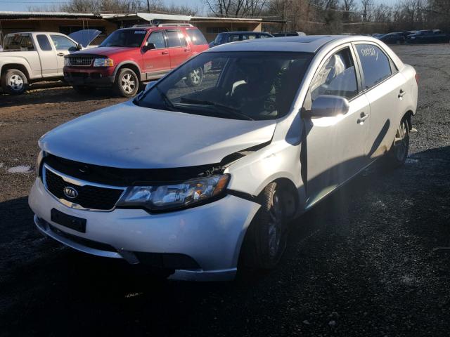 KNAFU4A28C5474434 - 2012 KIA FORTE EX SILVER photo 2