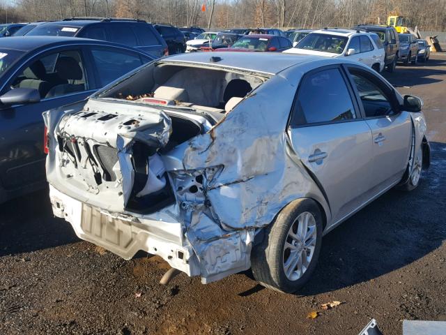 KNAFU4A28C5474434 - 2012 KIA FORTE EX SILVER photo 4