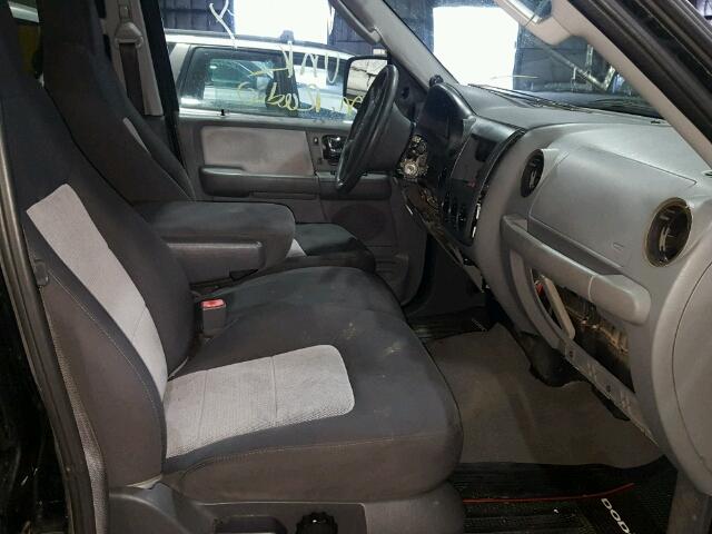 1FMPU14595LA94895 - 2005 FORD EXPEDITION BLACK photo 5