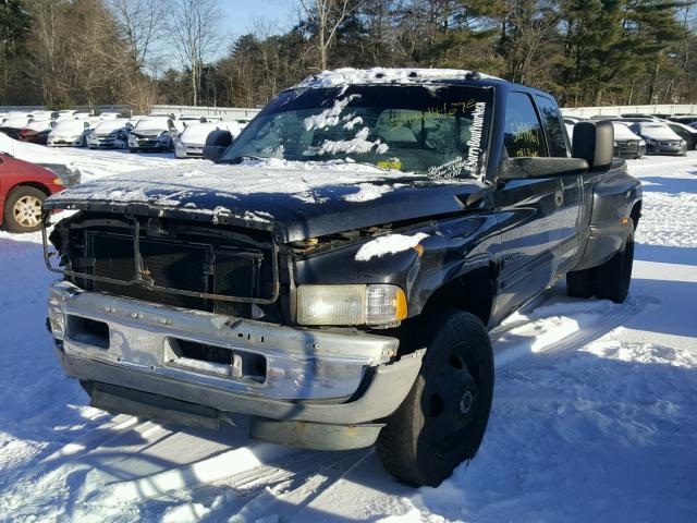 1B7MF3361WJ226925 - 1998 DODGE RAM 3500 BLACK photo 2