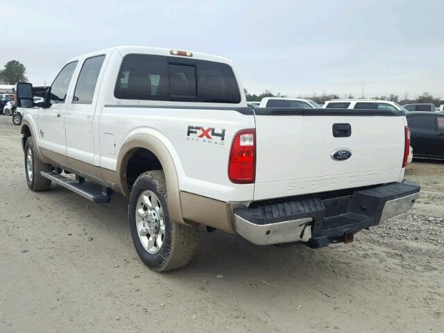 1FT7W2BT1BEA65901 - 2011 FORD F250 SUPER WHITE photo 3