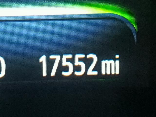 4T1BK1EB7GU241569 - 2016 TOYOTA AVALON XLE WHITE photo 8