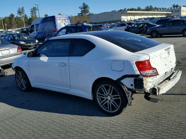 JTKJF5C7XB3012739 - 2011 TOYOTA SCION TC WHITE photo 3