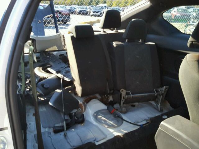 JTKJF5C7XB3012739 - 2011 TOYOTA SCION TC 白色 照片 6