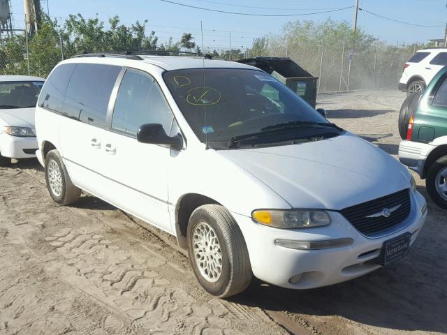 1C4GP55L1WB737313 - 1998 CHRYSLER TOWN & COU WHITE photo 1