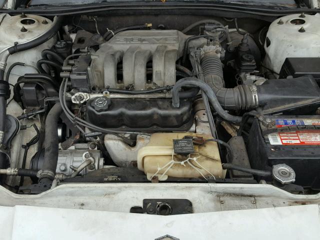 1C3XV66LXPD113482 - 1993 CHRYSLER NEW YORKER 白色 照片 7