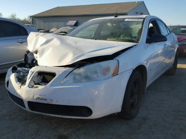 1G2ZG57B884138921 - 2008 PONTIAC G6 BASE WHITE photo 2