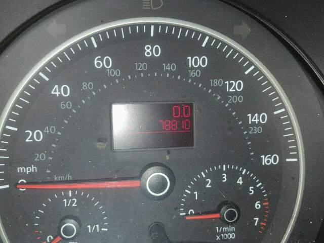 3VWRW31CX8M500799 - 2008 VOLKSWAGEN NEW BEETLE 绿色 照片 8