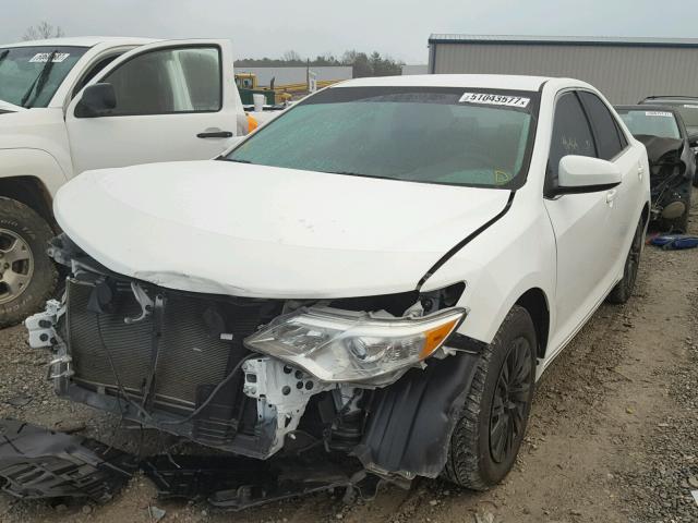 4T1BF1FK2DU267348 - 2013 TOYOTA CAMRY L WHITE photo 2