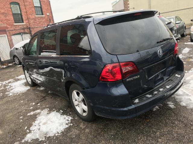 2V8HW34129R549633 - 2009 VOLKSWAGEN ROUTAN SE BLUE photo 6