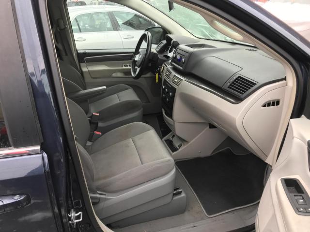 2V8HW34129R549633 - 2009 VOLKSWAGEN ROUTAN SE BLUE photo 9