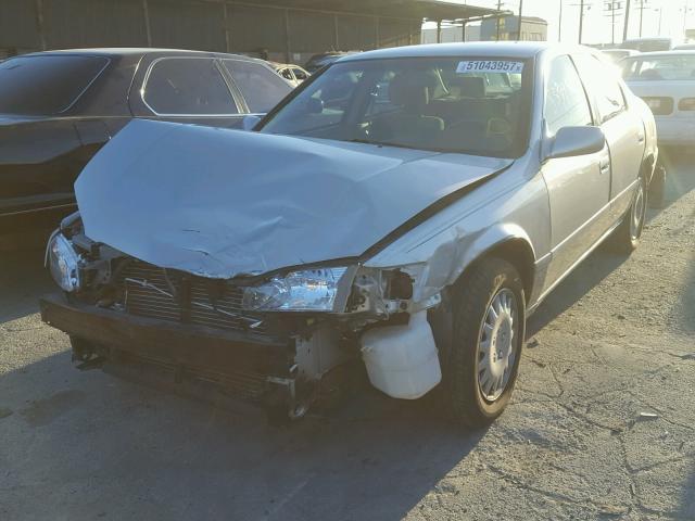 4T1BG22KX1U851842 - 2001 TOYOTA CAMRY CE SILVER photo 2