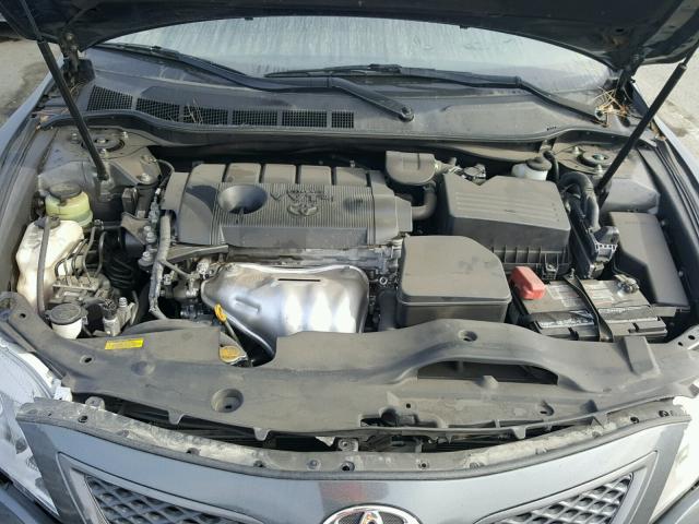 4T1BF3EK1AU106983 - 2010 TOYOTA CAMRY BASE GRAY photo 7