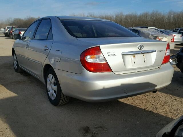 4T1BE32K14U296196 - 2004 TOYOTA CAMRY LE SILVER photo 3