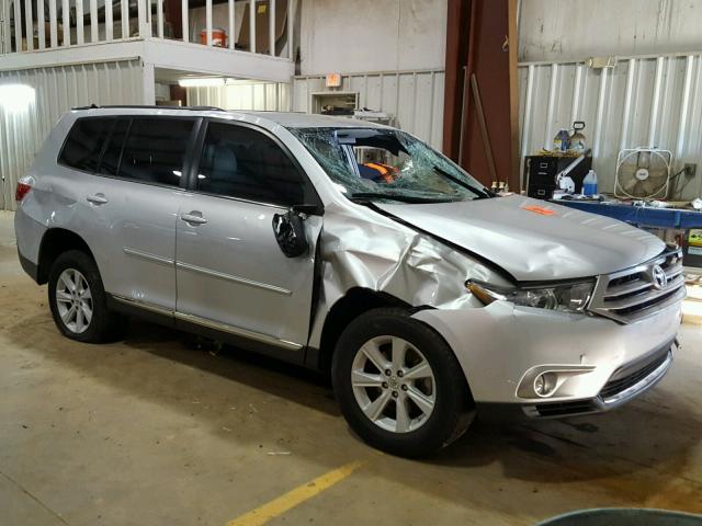 5TDZK3EH0DS104539 - 2013 TOYOTA HIGHLANDER SILVER photo 1