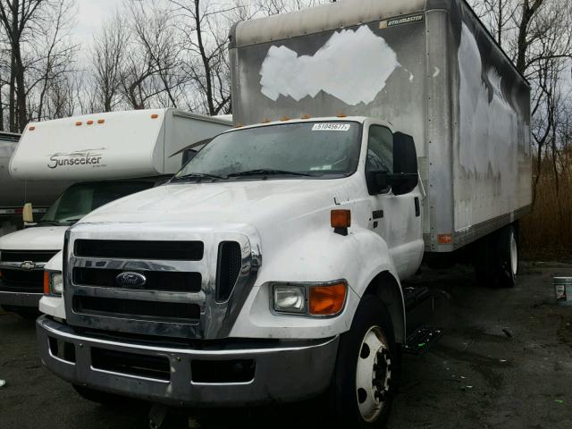 3FRNF6HD1FV525392 - 2015 FORD F650 SUPER WHITE photo 2