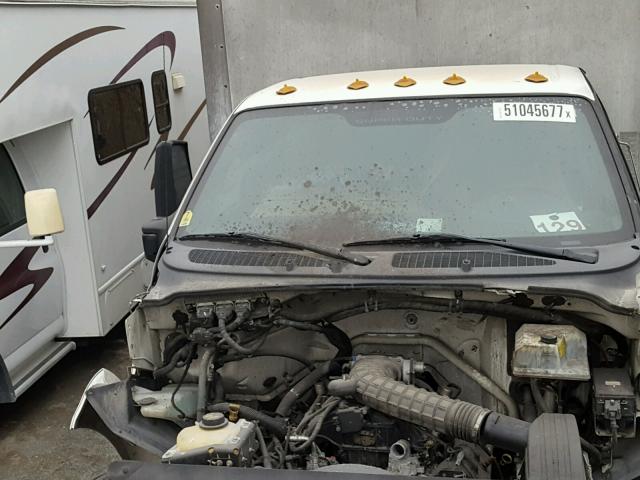 3FRNF6HD1FV525392 - 2015 FORD F650 SUPER WHITE photo 7