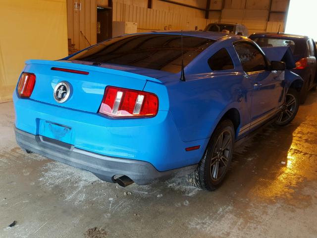 1ZVBP8AN3A5163501 - 2010 FORD MUSTANG BLUE photo 4