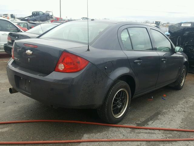 1G1AL58F187257519 - 2008 CHEVROLET COBALT LT GRAY photo 4