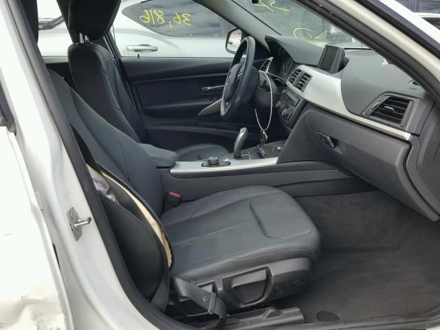 WBA3B1C59DF461685 - 2013 BMW 320 I WHITE photo 5