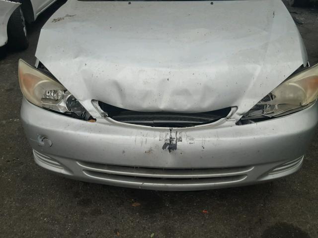 4T1BF32K82U034413 - 2002 TOYOTA CAMRY LE SILVER photo 7