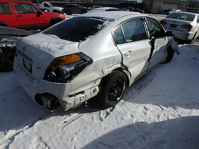 1N4AL21E69C150181 - 2009 NISSAN ALTIMA 2.5 WHITE photo 4