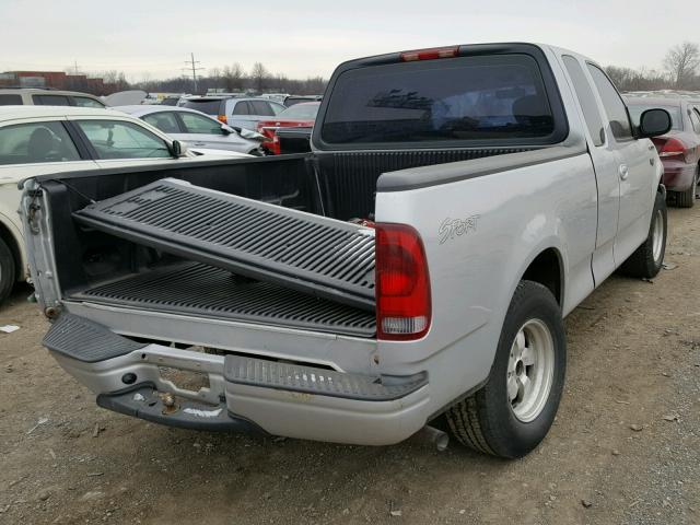 2FTRX17263CA80384 - 2003 FORD F150 GRAY photo 4