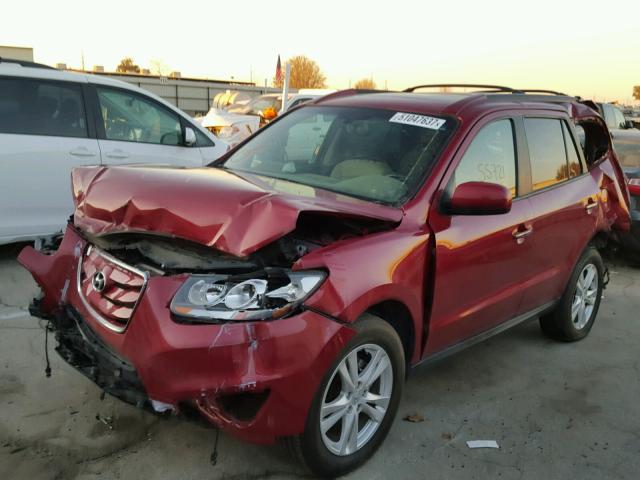 5XYZKDAG2BG052098 - 2011 HYUNDAI SANTA FE L RED photo 2