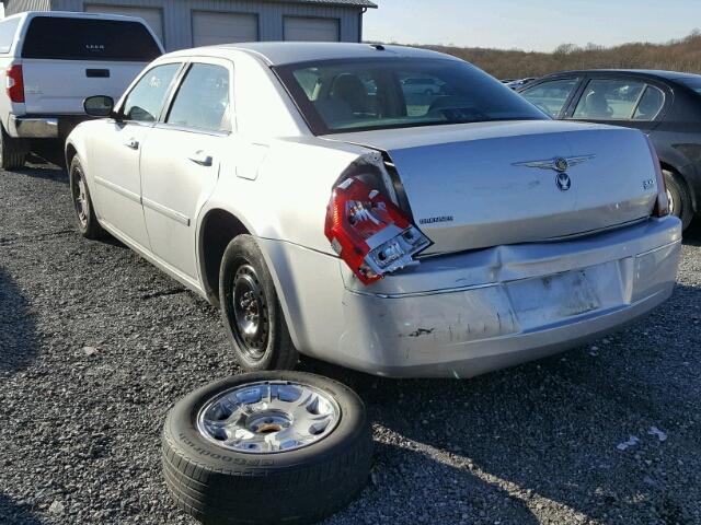 2C3KA53G26H351478 - 2006 CHRYSLER 300 TOURIN SILVER photo 3