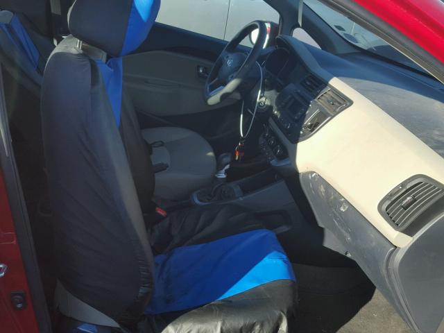 KNADM5A3XF6460216 - 2015 KIA RIO LX Կարմիր լուսանկար 5