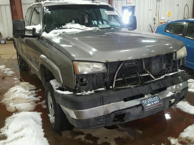 1GCHK29U76E156501 - 2006 CHEVROLET SILVERADO GRAY photo 1