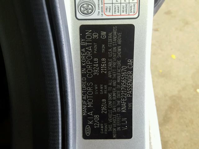 KNAFE221795651670 - 2009 KIA SPECTRA EX SILVER photo 10