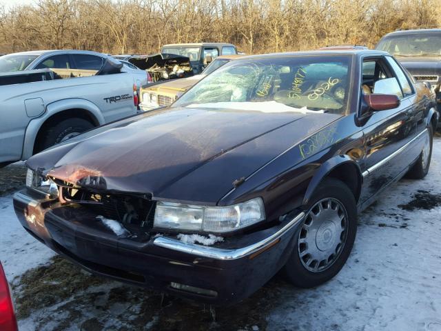 1G6EL12Y9SU620026 - 1995 CADILLAC ELDORADO MAROON photo 2