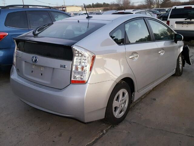 JTDKN3DU5B5330439 - 2011 TOYOTA PRIUS GRAY photo 4