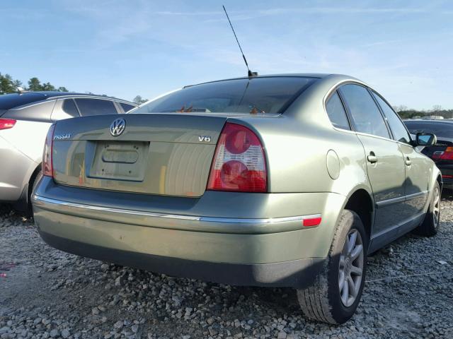 WVWRH63B44P098446 - 2004 VOLKSWAGEN PASSAT GLX GREEN photo 4