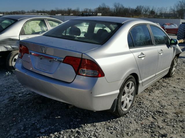 19XFA16509E036615 - 2009 HONDA CIVIC LX SILVER photo 4