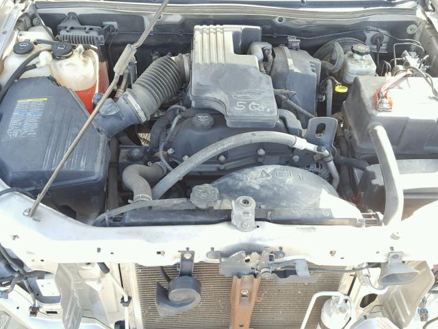 1GTCS198358285601 - 2005 GMC CANYON SILVER photo 7