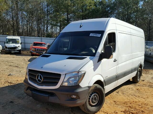 WD3PE8CC7FP145681 - 2015 MERCEDES-BENZ SPRINTER 2 WHITE photo 2