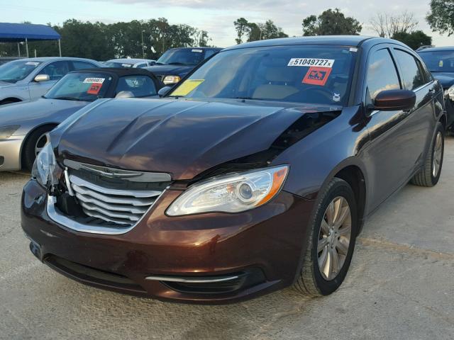 1C3CCBBB3DN706231 - 2013 CHRYSLER 200 TOURIN BROWN photo 2