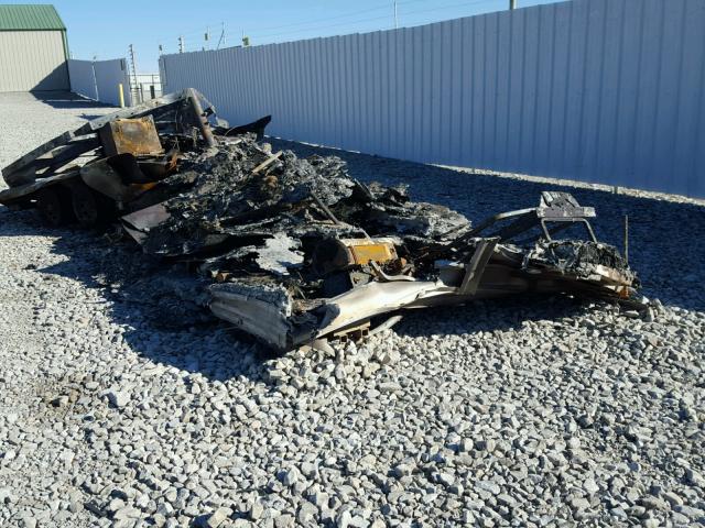 13SLD372531LA3806 - 2003 SUND HORSE TRLR Yanmış foto 1